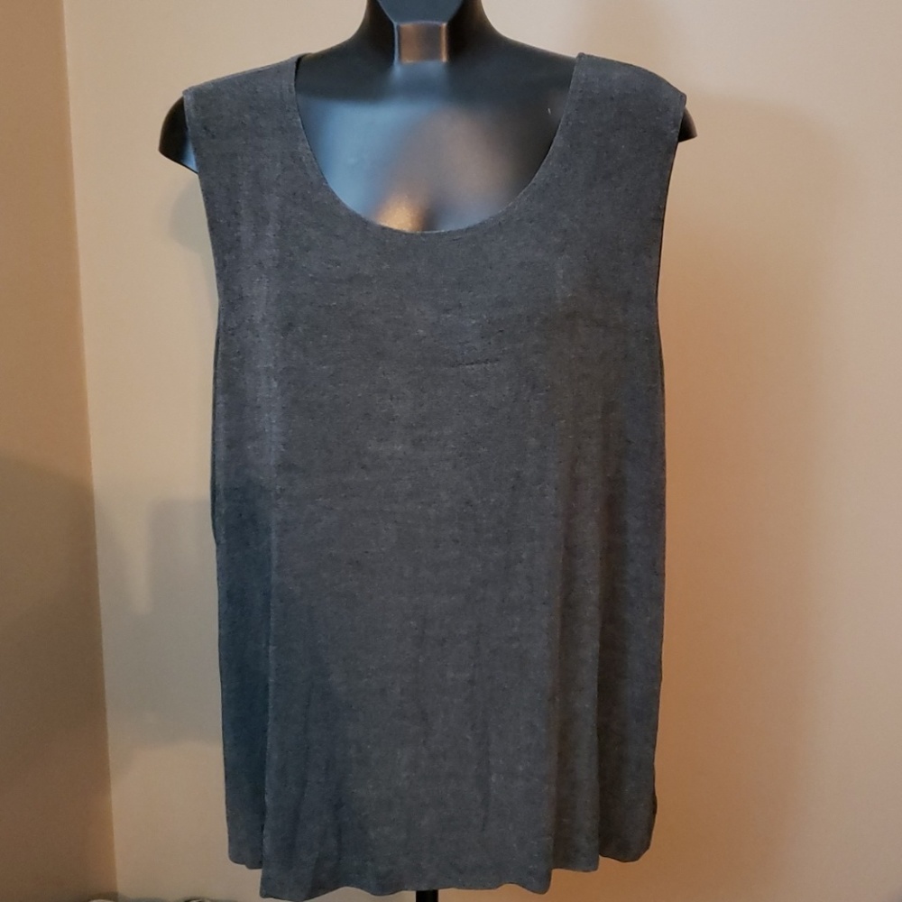 Draper's & Damon's sleeveless top